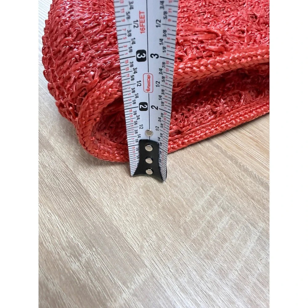The Last Straw Holiday Fair Inc Red Woven Straw Handbag Wood‎ Bead Rope Handle